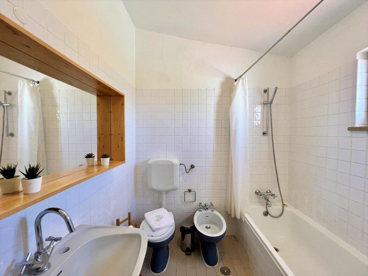 Armacao De Pera Twins 1 By Homing Apartment Luaran gambar